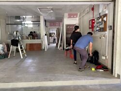 Ang Mo Kio Avenue 10 (D20), Shop House #573137241